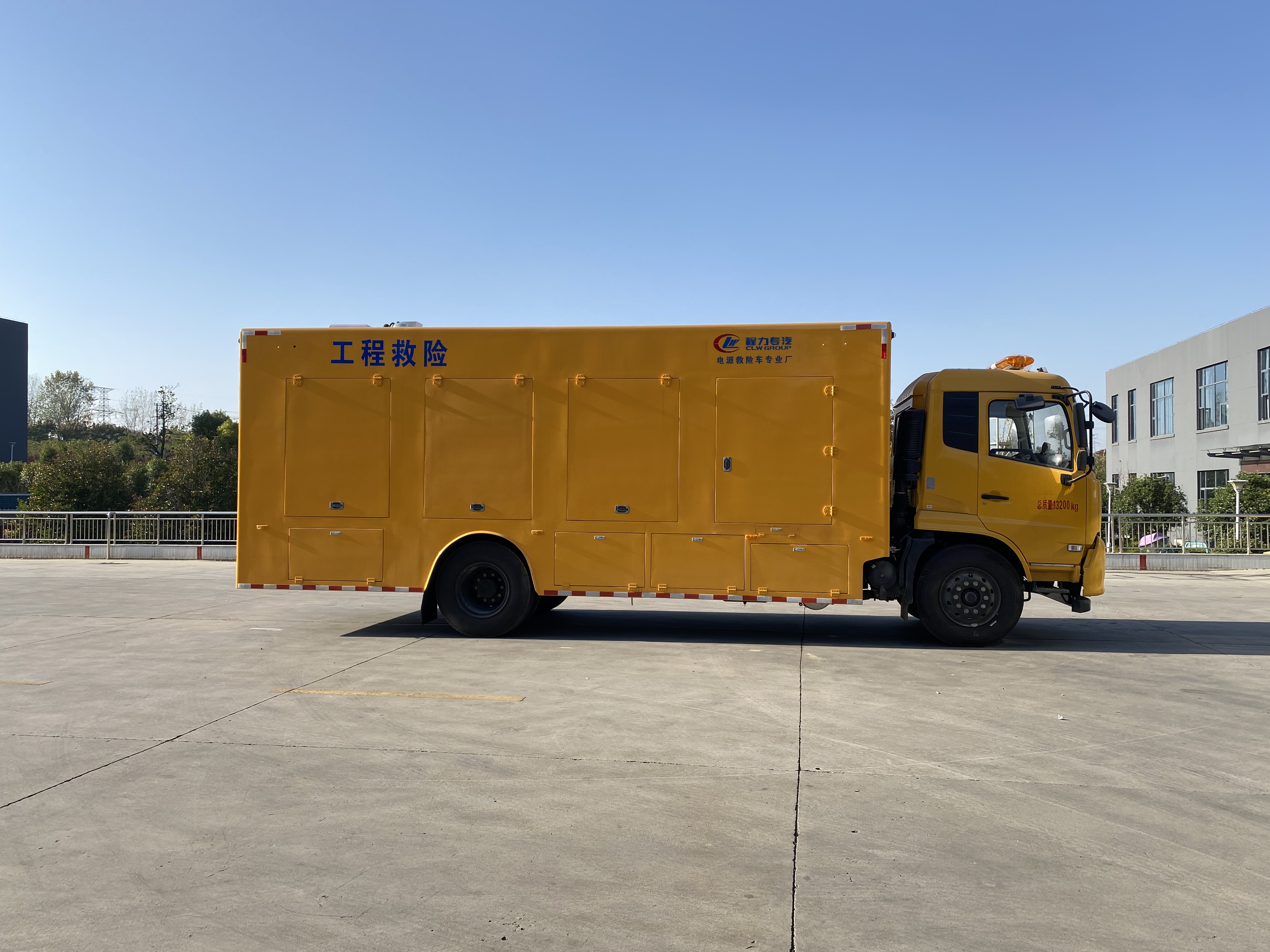 東風天錦3000方排水車(自吸 便攜)